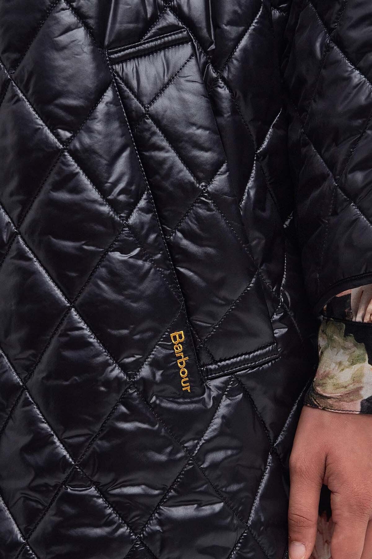 Tolsford Quilted Cape - BLACK