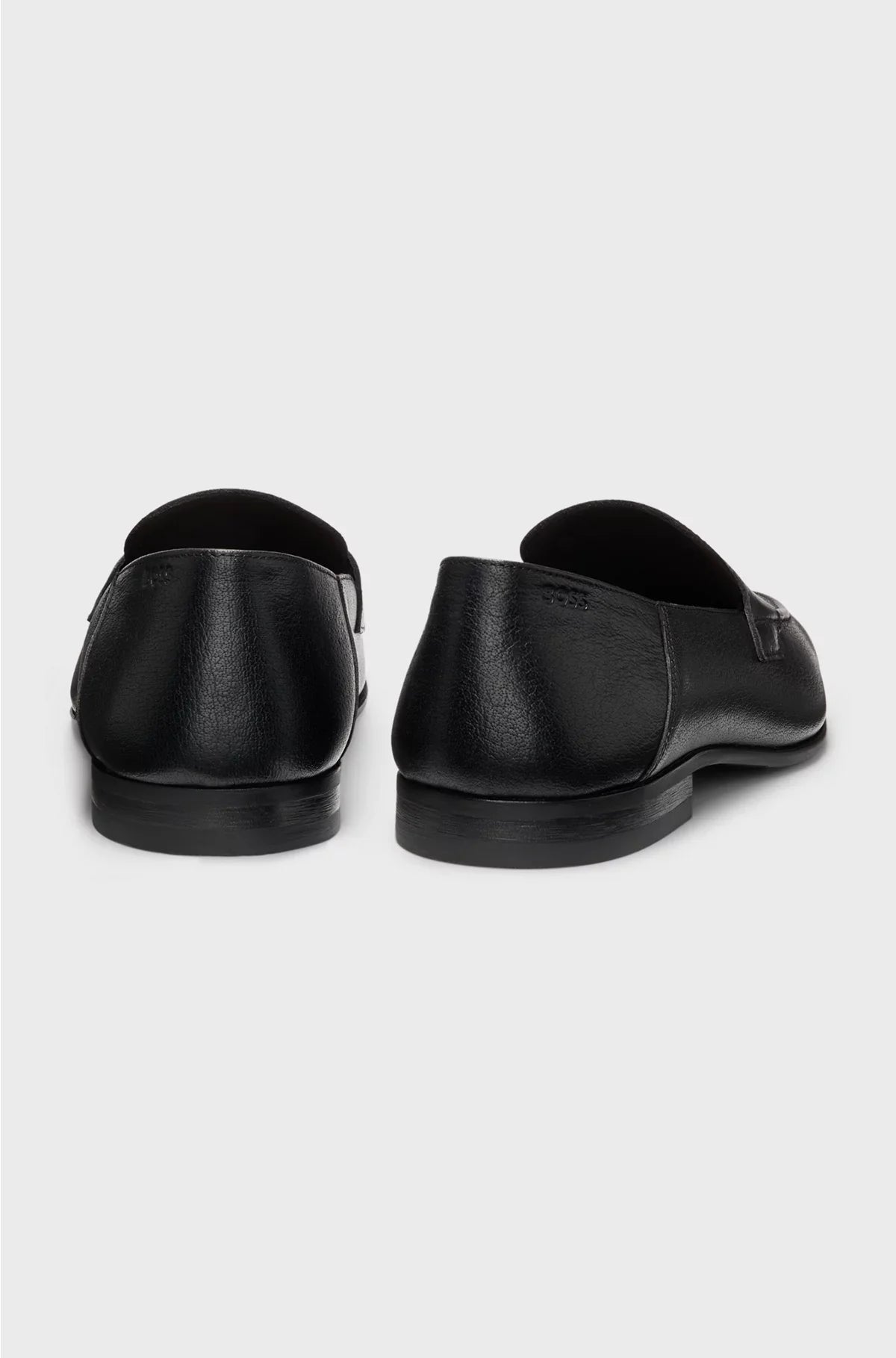 PENNY LOAFERS IN TUMBLED LEATHER